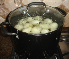 pearl Onions, simmering